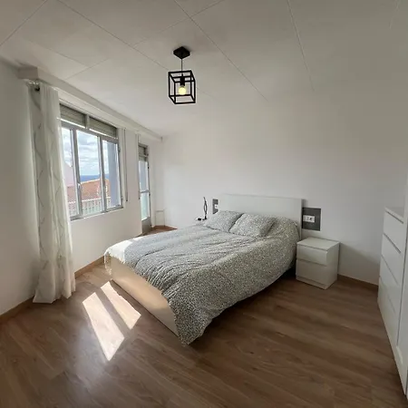 Yourhouse Balcon De Mareas Daire *